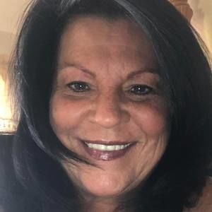 Meet your Posher, Janet